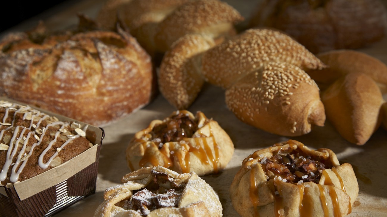 Bread, Pastries, Tarts, & Seasonal Baked Goods in Cary, NC La Farm Bakery